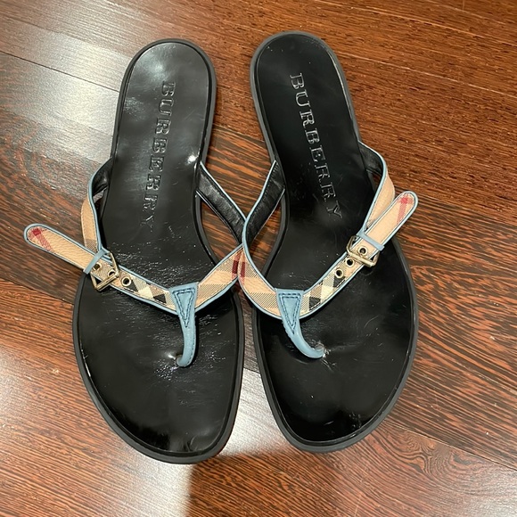 Burberry sandal - Picture 2 of 4